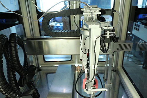 深圳全自動點膠機廠家