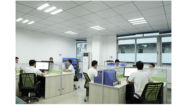 桌面式點膠機(jī)廠家