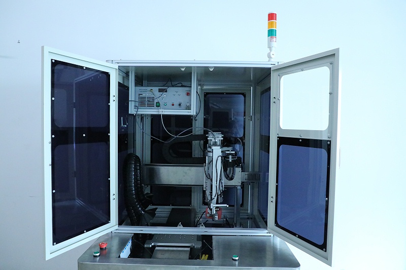 深圳點膠機設備廠家