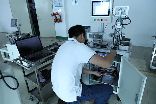 自動點膠機廠家